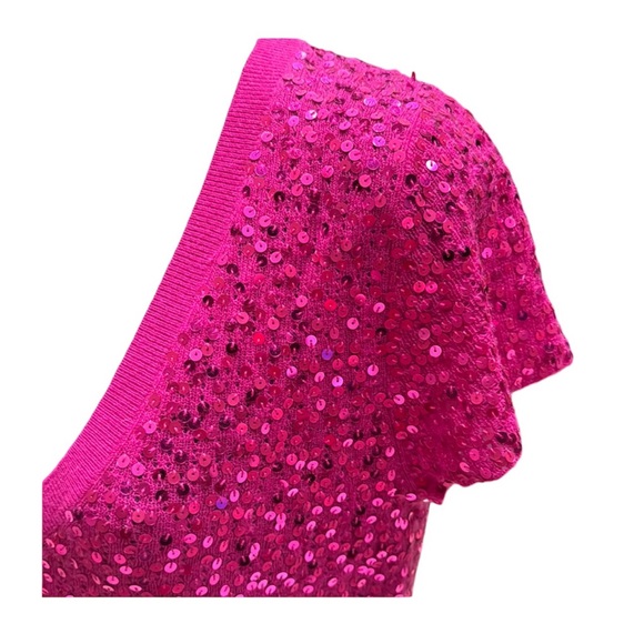 ESCADA  v-neck fuchsia sequined top, small, EUC - Picture 3 of 10